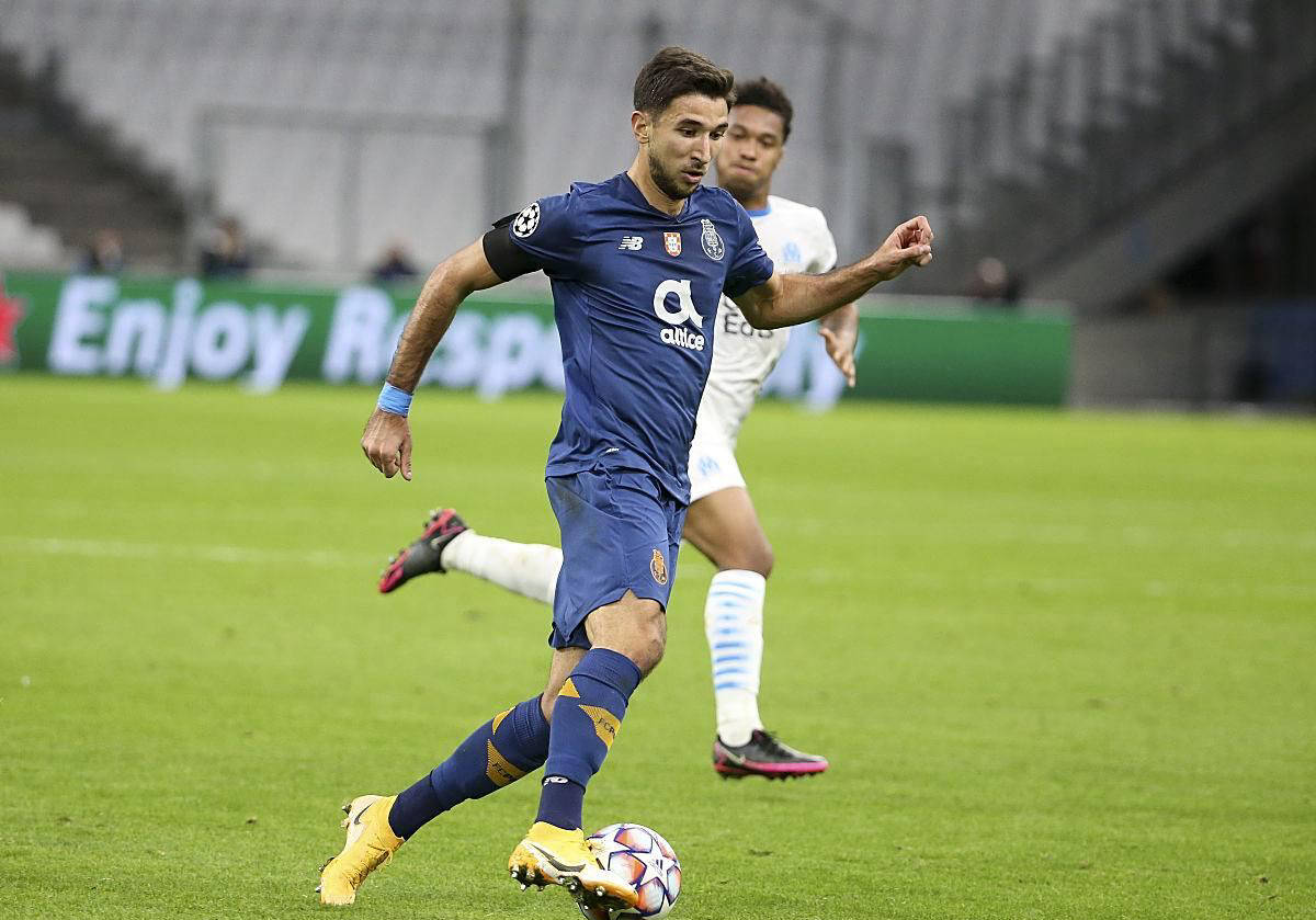 欧联赛程吃紧，波尔图关键时刻外线爆发，管理层满意，轮换策略成焦点